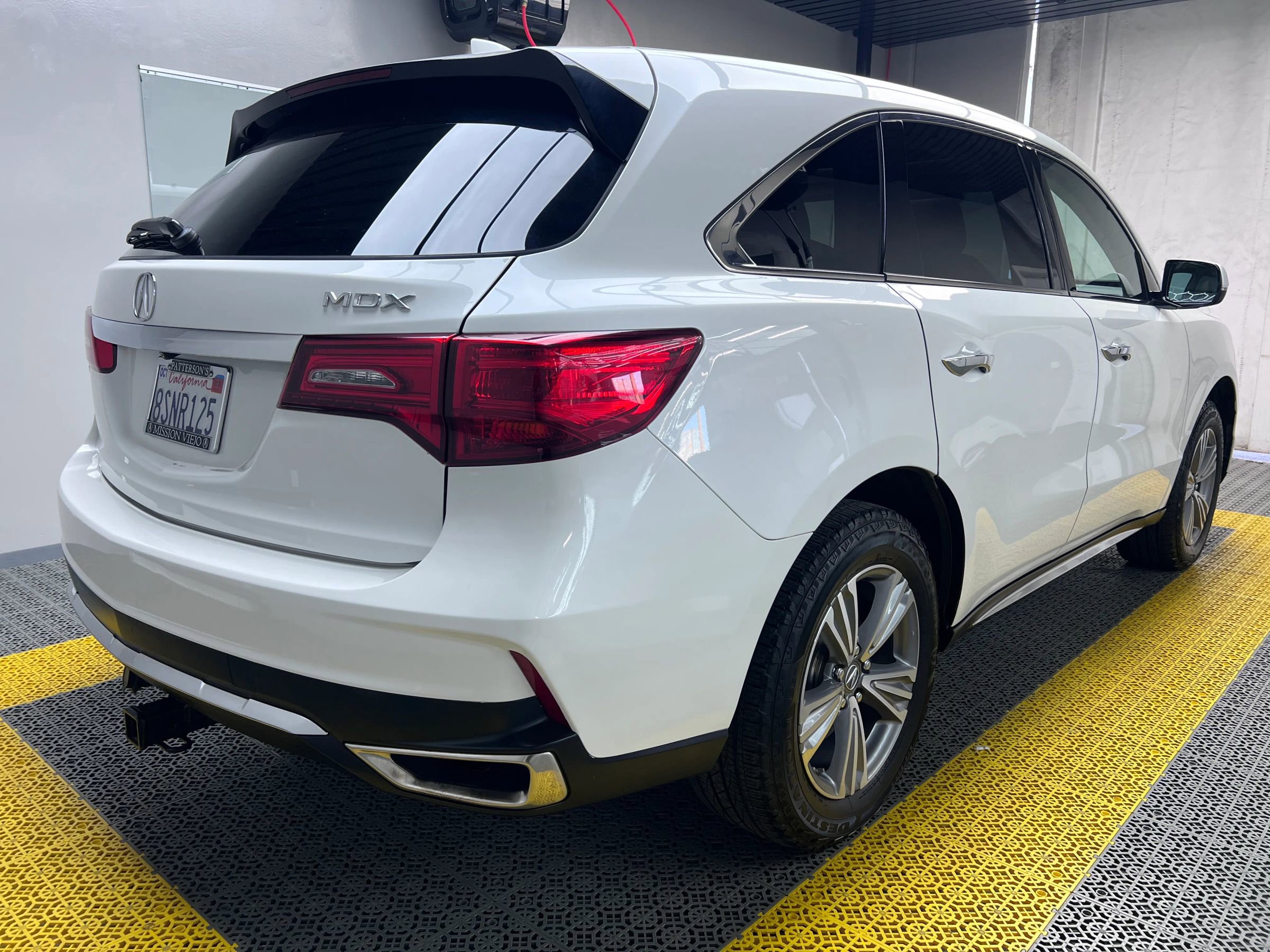 Used 2020 Acura MDX FWD image 7