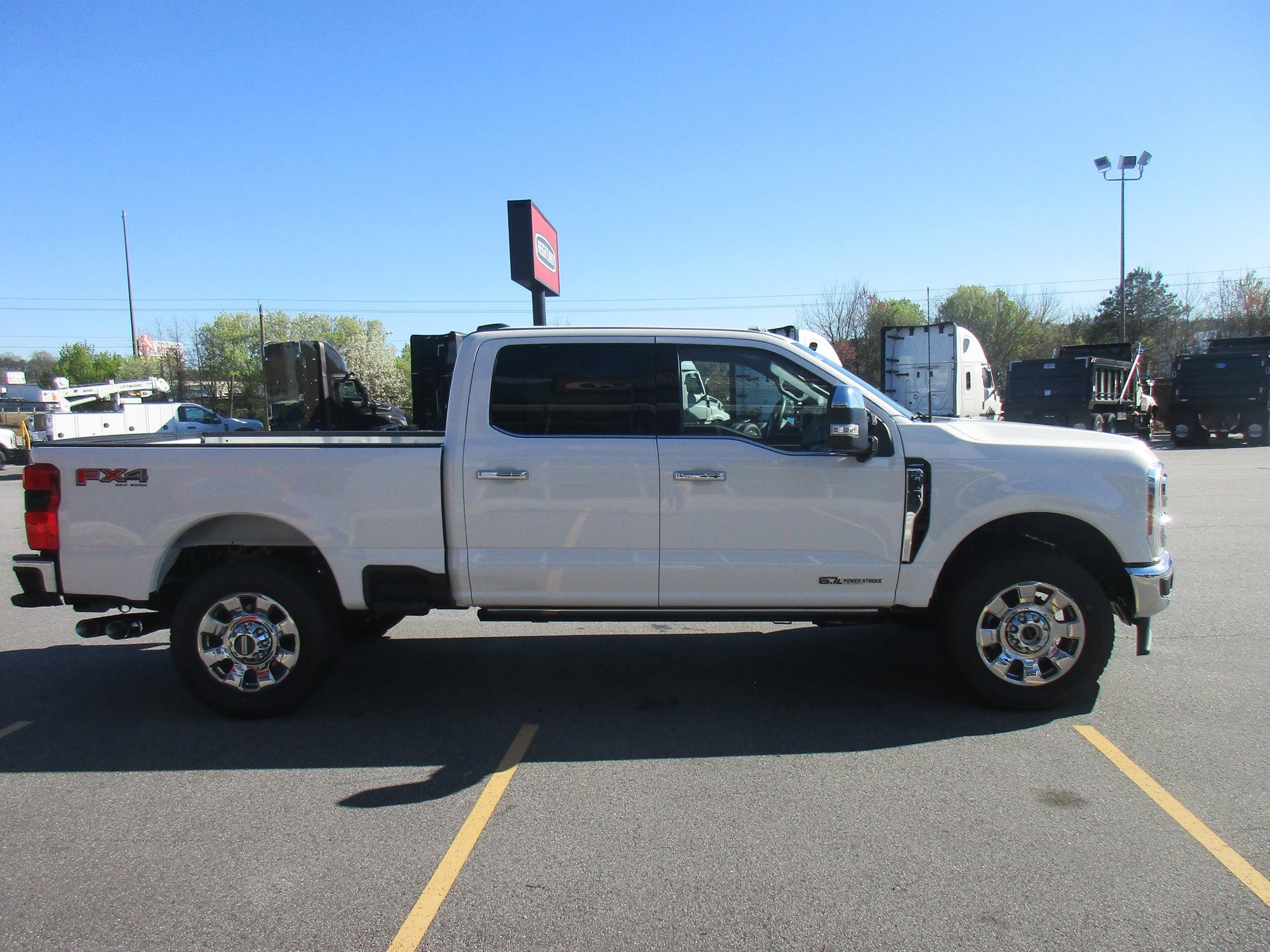 New 2026 Ford F350 Lariat w/ Lariat Ultimate Package AWD/4WD image 5