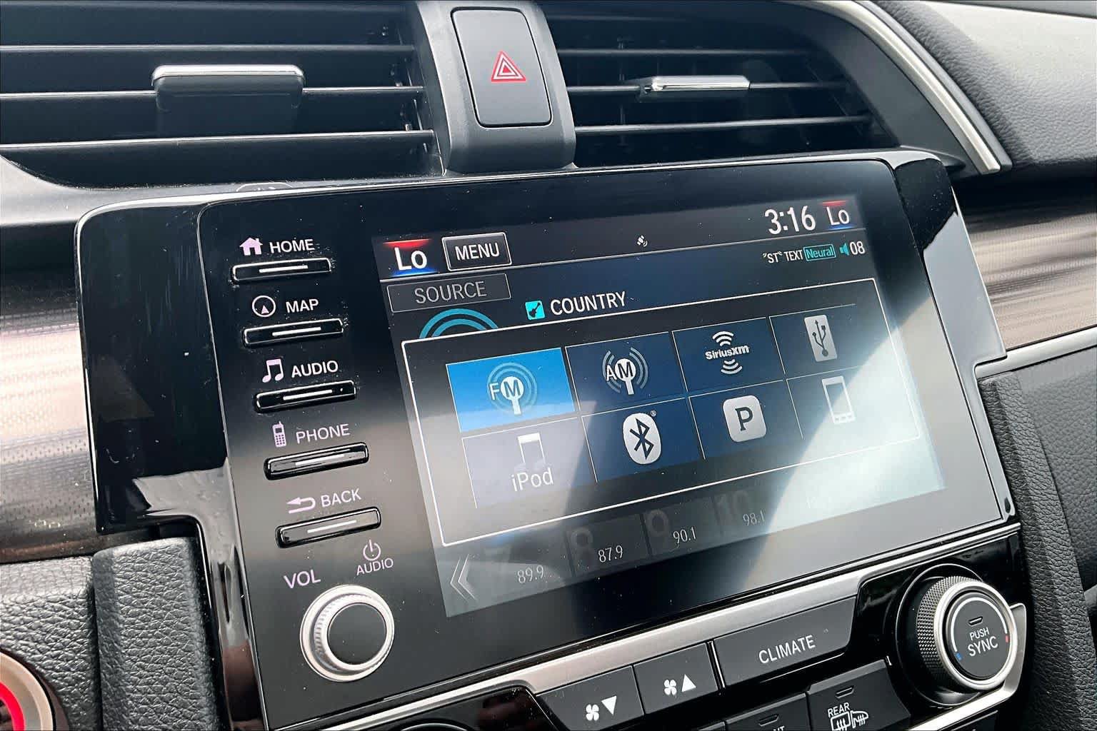 Used 2020 Honda Civic Touring image 37