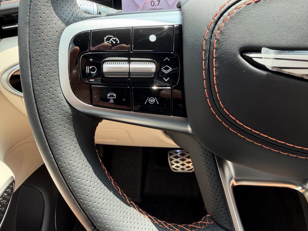 New 2026 Genesis GV70 3.5T Sport Prestige AWD/4WD image 16