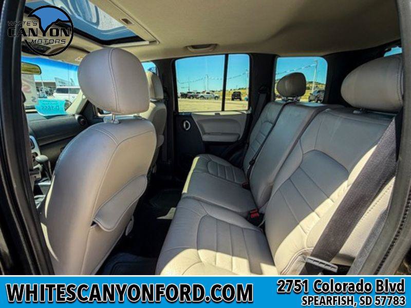 Used 2002 Jeep Liberty Limited AWD/4WD image 9