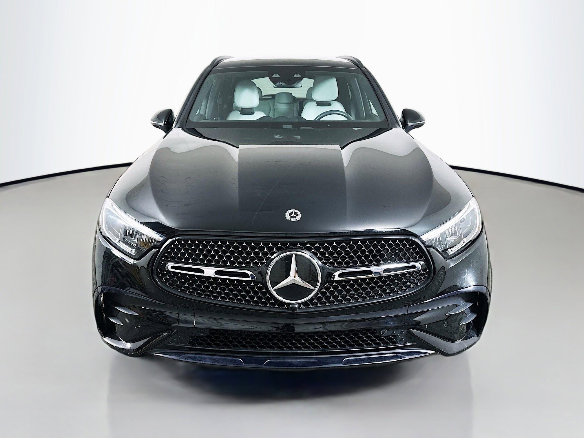 Certified 2024 Mercedes-Benz GLC 300 4MATIC image 2