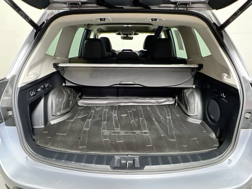 Used 2022 Subaru Forester Touring AWD/4WD image 25