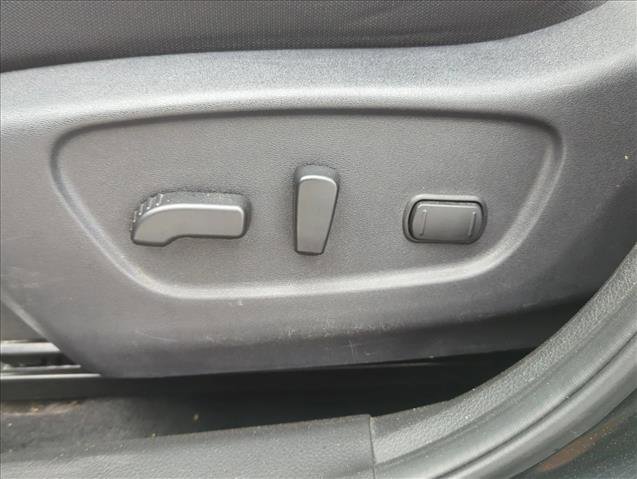 Used 2019 Nissan Rogue SV image 10