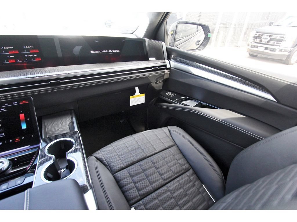 New 2026 Cadillac Escalade V AWD/4WD image 10