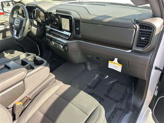 New 2026 GMC Sierra 1500 Elevation w/ LPO, Elevation Black Package image 28