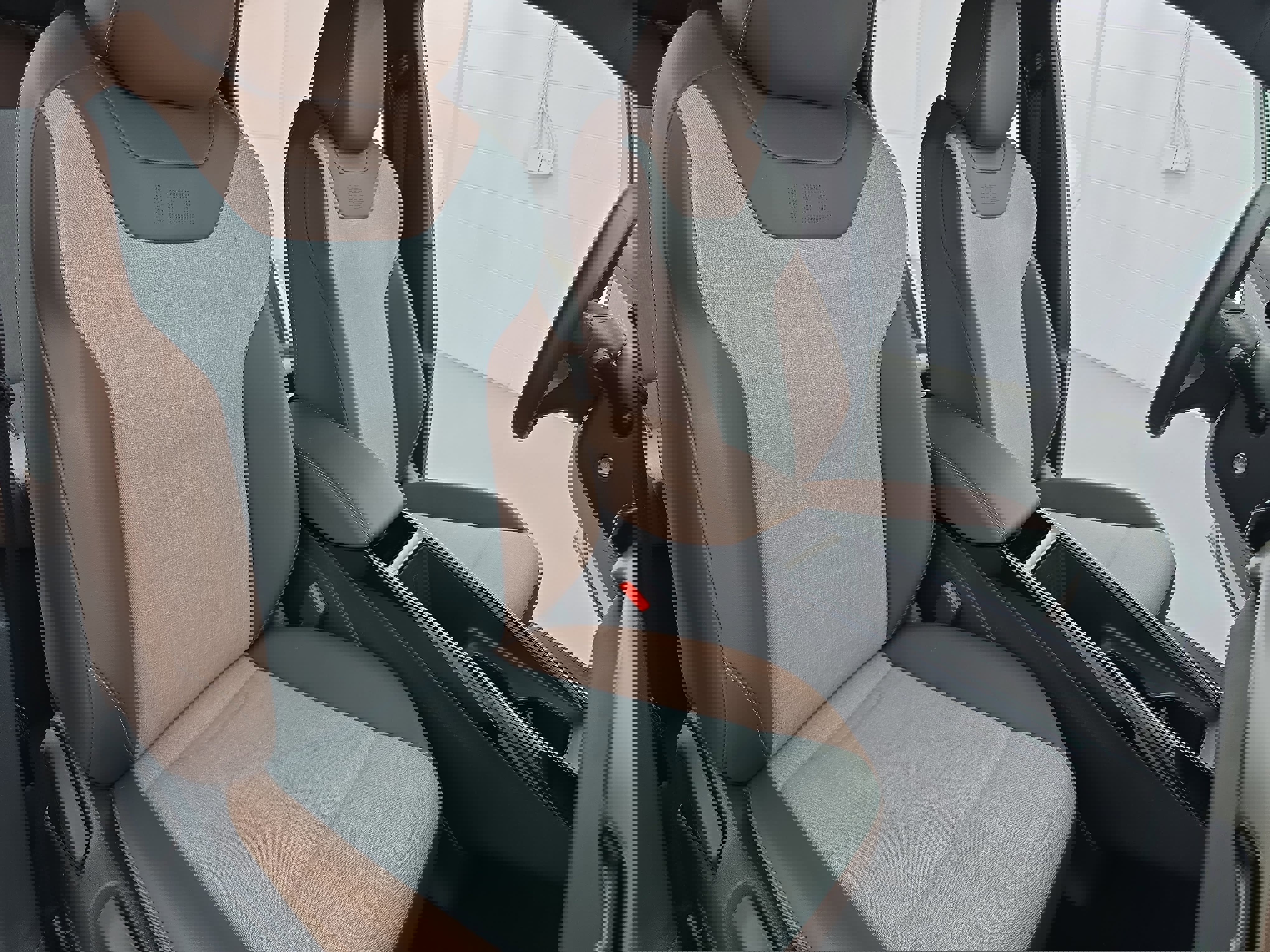 Used 2024 Volkswagen ID.4 2WD image 10