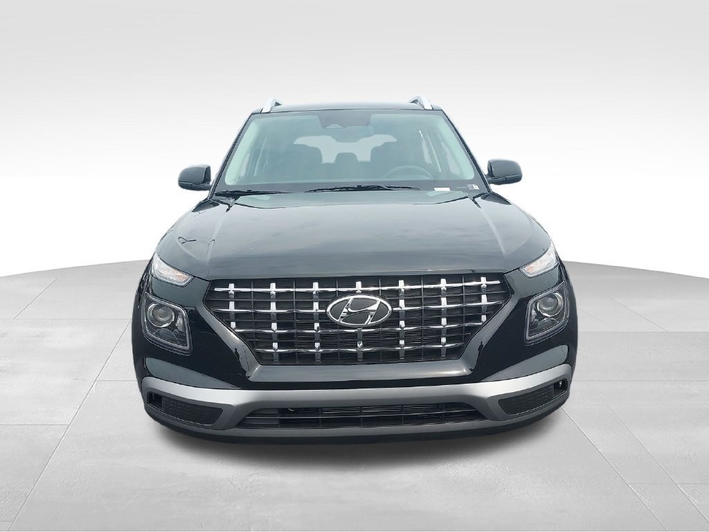 New 2026 Hyundai Venue SEL FWD image 8