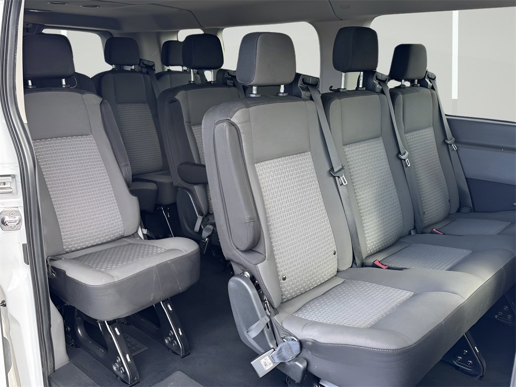 Used 2023 Ford Transit 350 XLT image 28