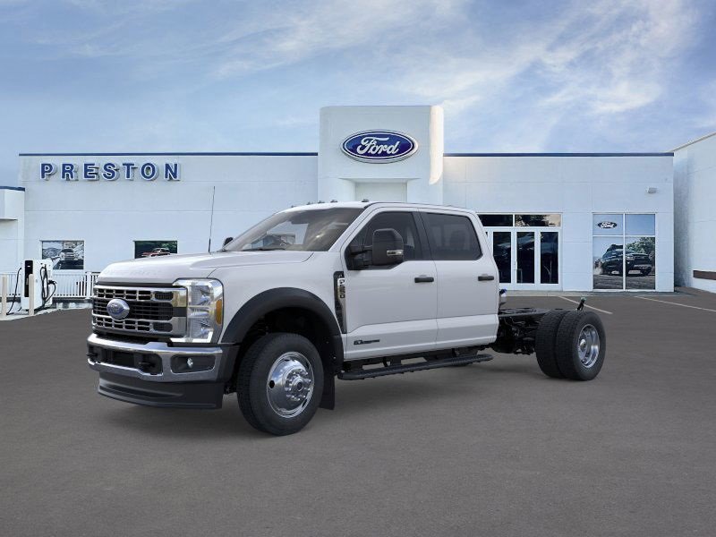 New 2026 Ford F550 4x4 Crew Cab image 1