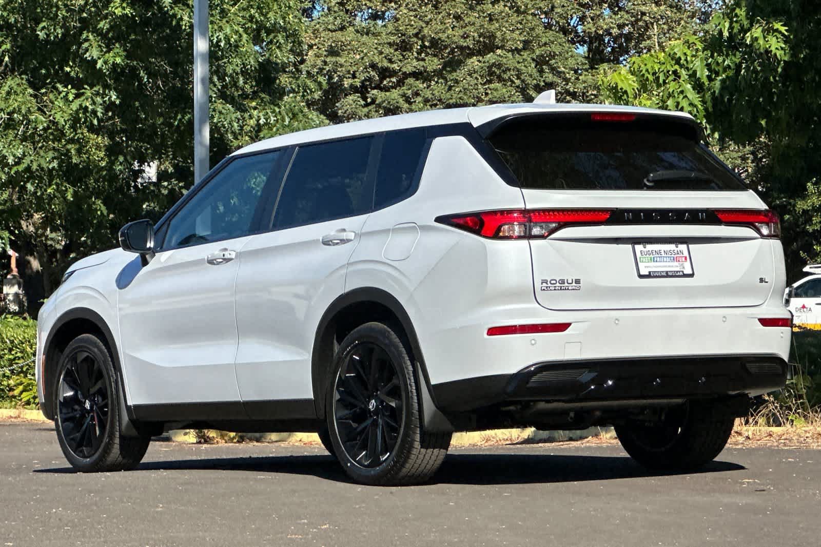 New 2026 Nissan Rogue SL AWD/4WD image 6