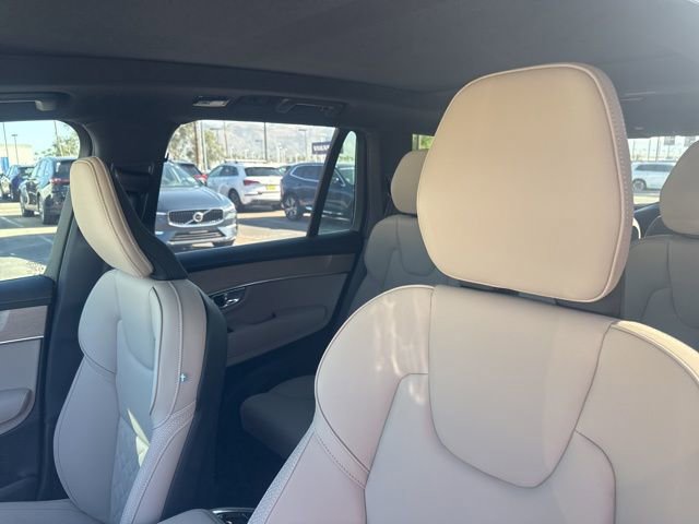 New 2026 Volvo XC90 B5 Plus image 17