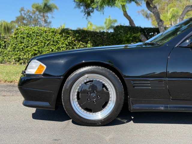 Used 1991 Mercedes-Benz 500 SL image 3