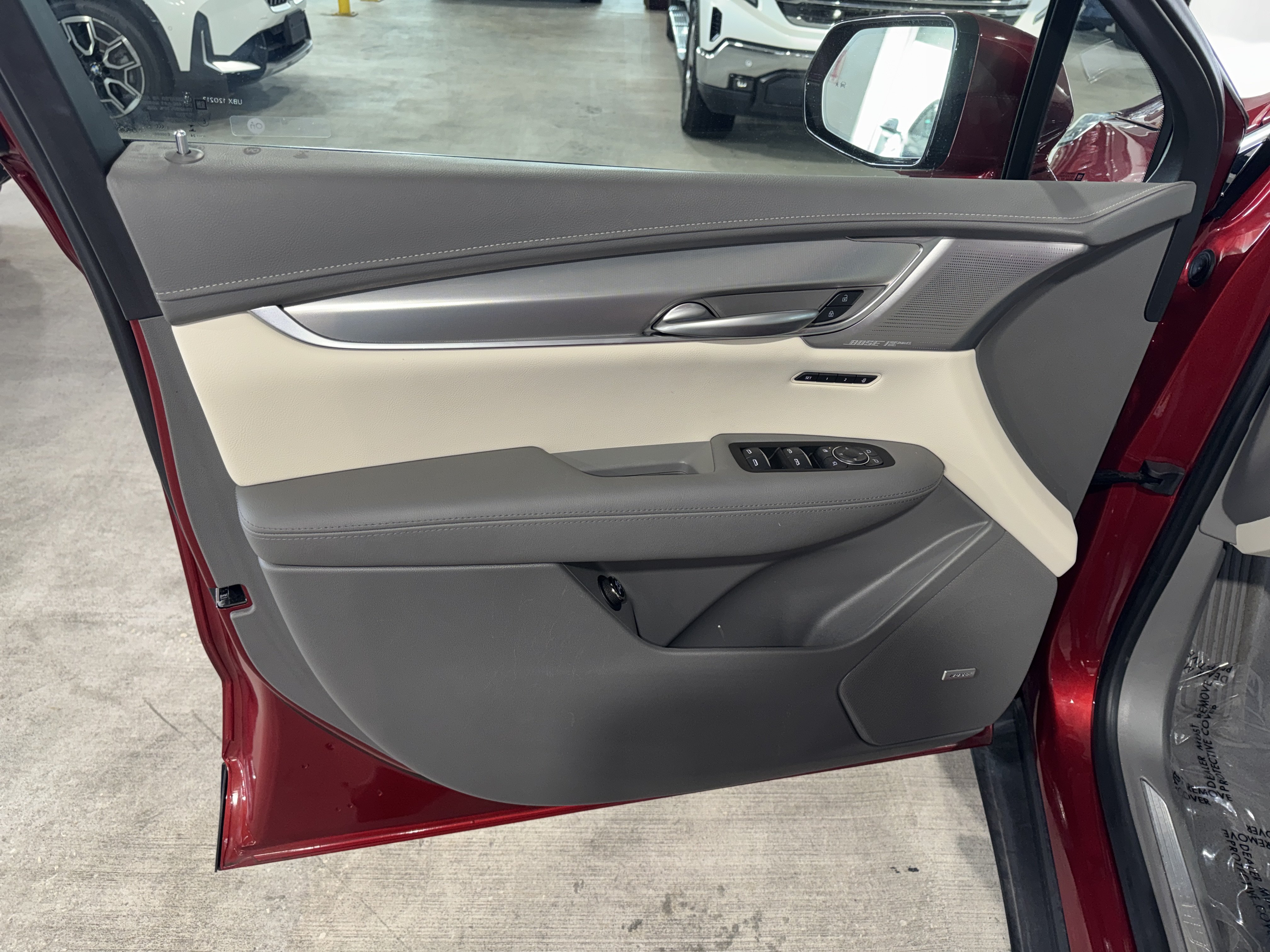 Used 2024 Cadillac XT5 Premium Luxury FWD image 17