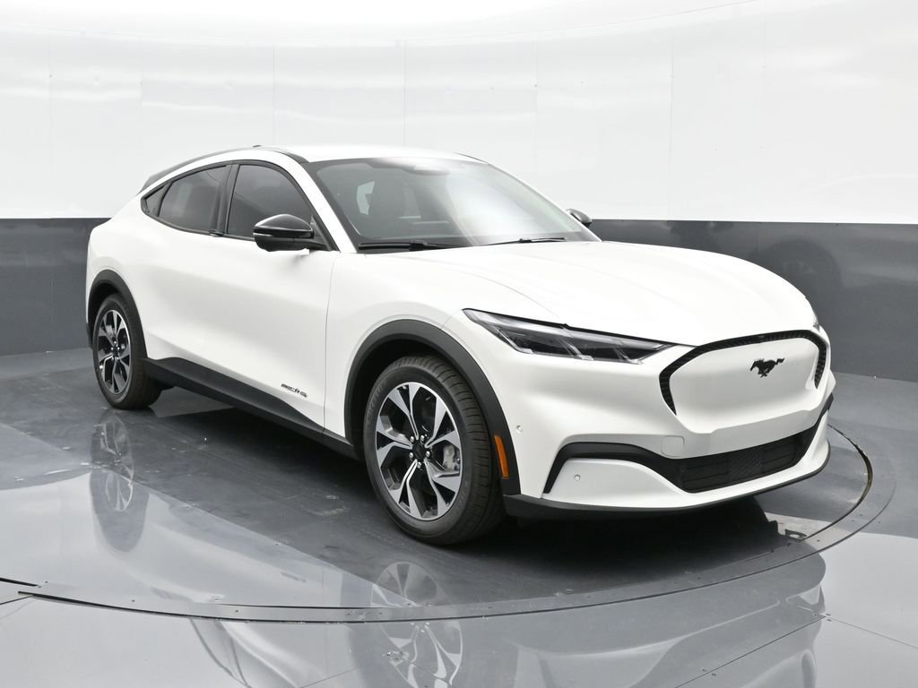 Used 2024 Ford Mustang Mach-E Select w/ Comfort Package Lite image 8