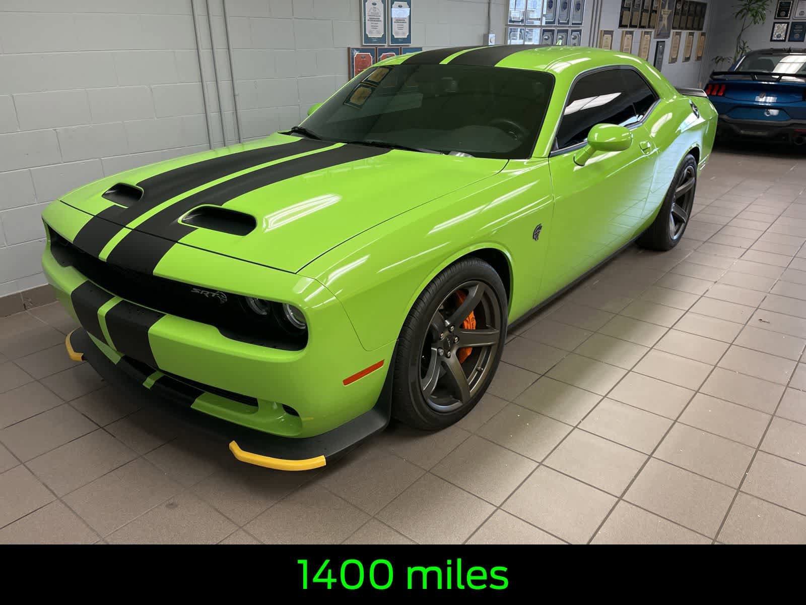 Used 2019 Dodge Challenger SRT Hellcat w/ Plus Package RWD video 1