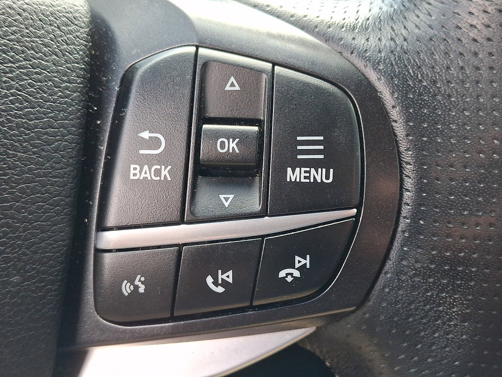 Used 2020 Ford Explorer ST AWD/4WD image 24