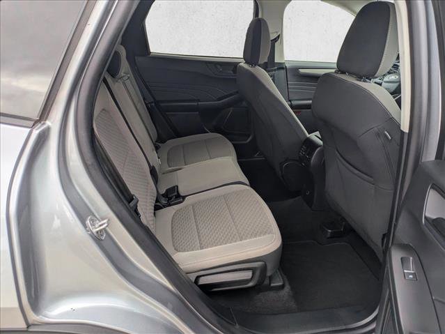 Used 2022 Ford Escape SE w/ Convenience Package image 17