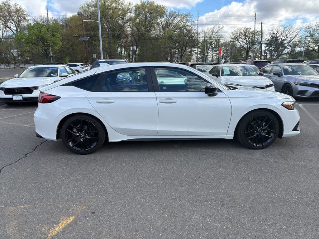 Used 2023 Honda Civic Sport image 11