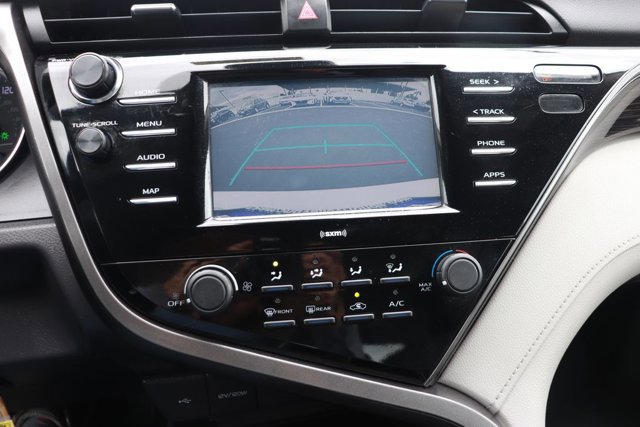 Used 2020 Toyota Camry LE FWD image 24