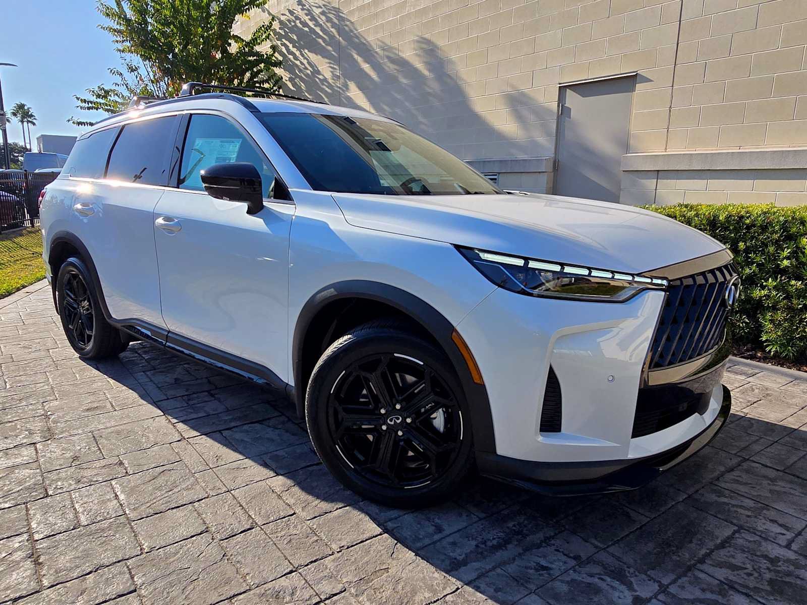 Certified 2026 INFINITI QX60 Sport w/ Dark Cargo Package AWD/4WD image 34