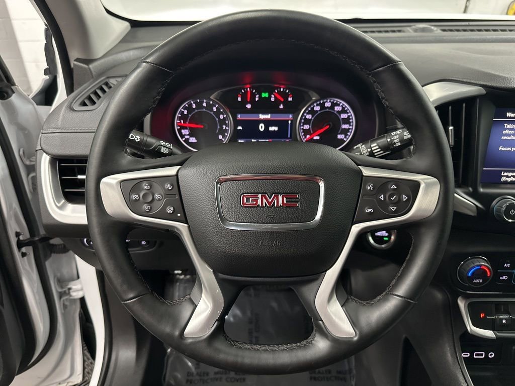 Used 2024 GMC Terrain SLT AWD/4WD image 14