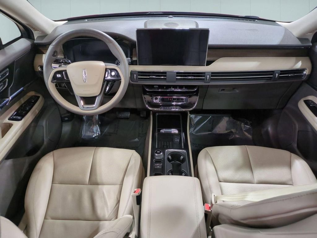 Certified 2023 Lincoln Corsair Reserve w/ Equipment Group 201A image 29