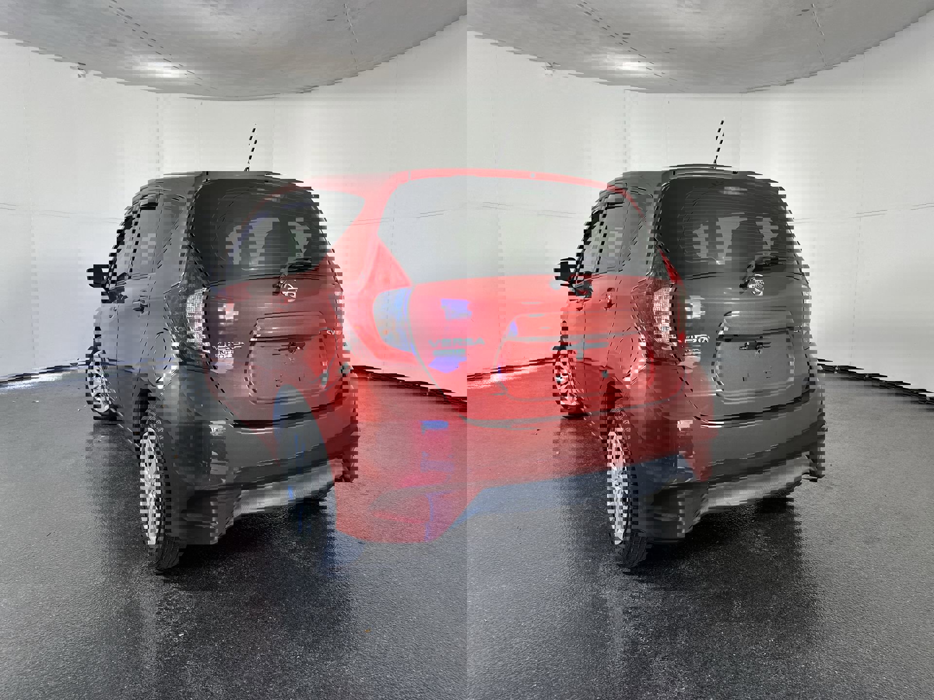 Used 2017 Nissan Versa Note SV image 8