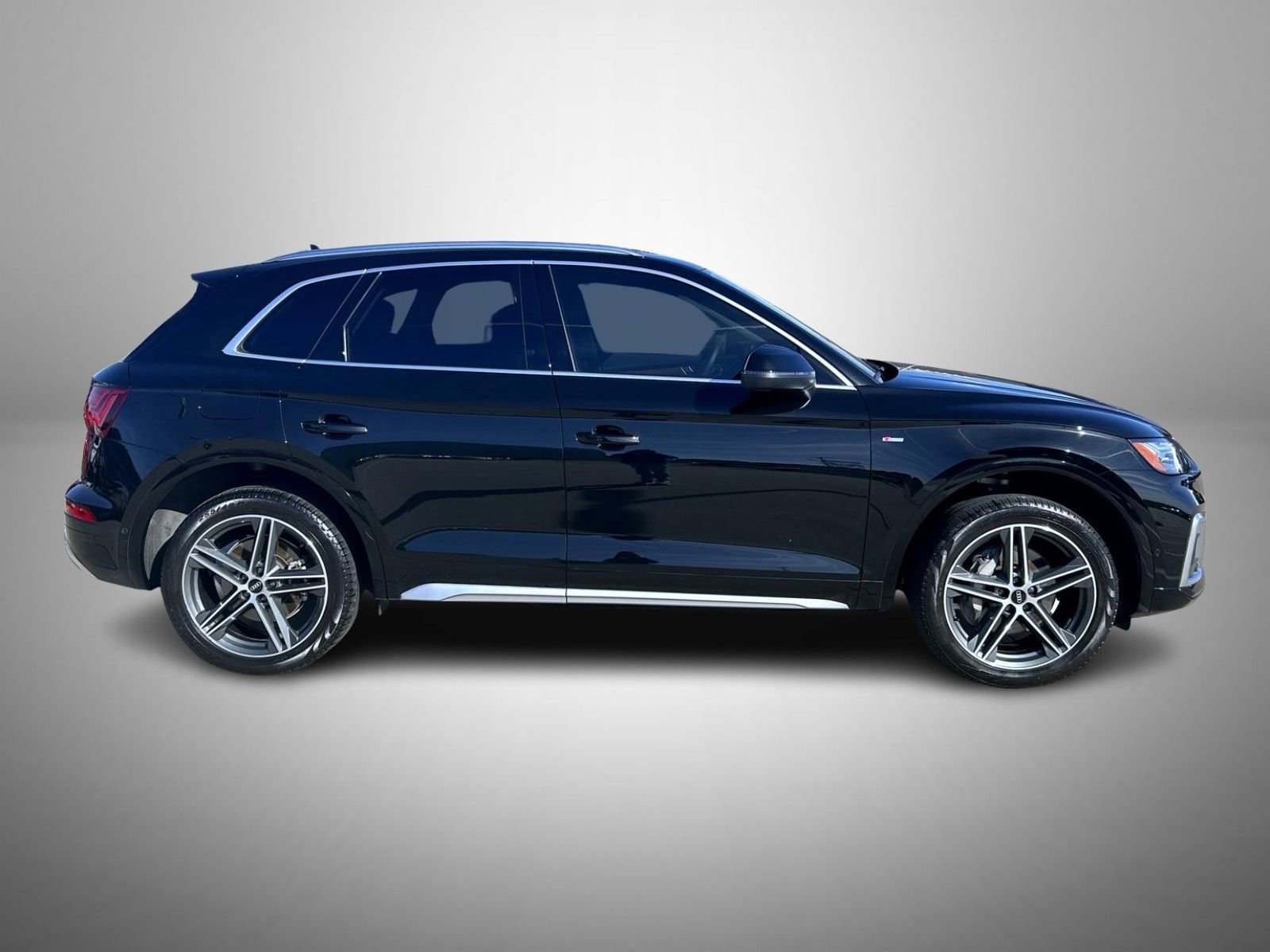 Used 2022 Audi Q5 e Prestige image 4