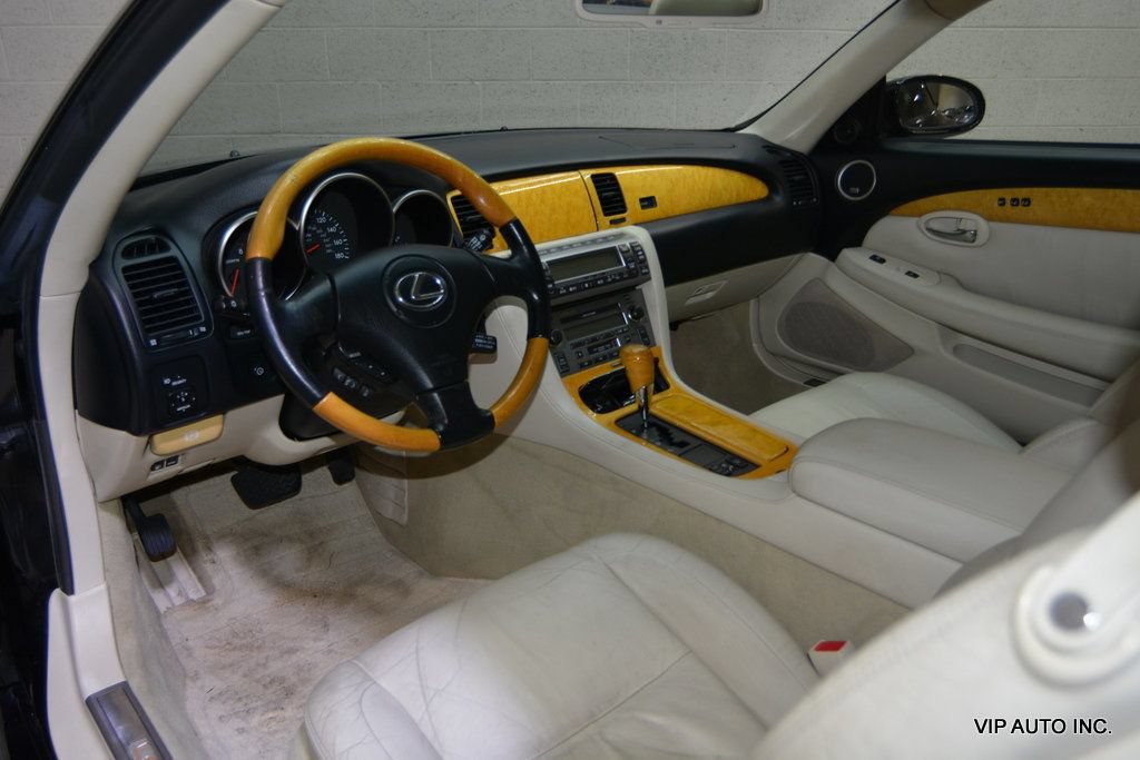 Used 2002 Lexus SC 430 Convertible RWD image 15