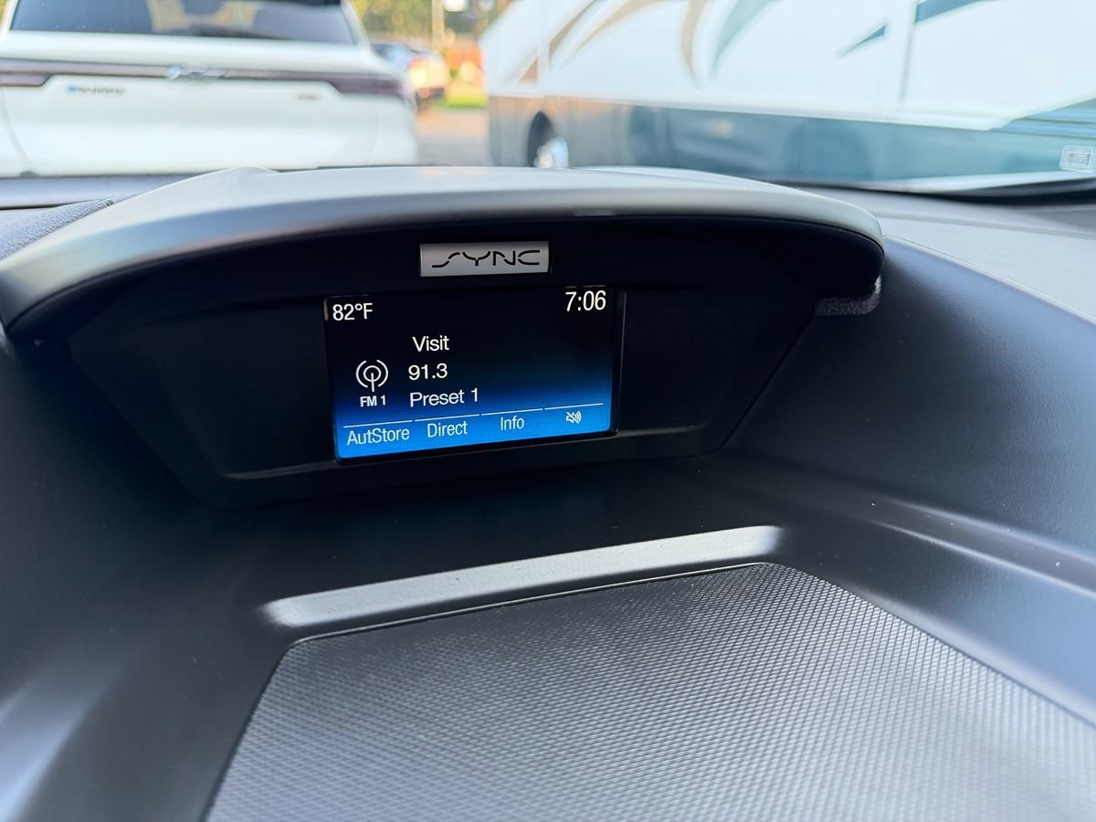 Used 2018 Ford C-MAX SE FWD image 13
