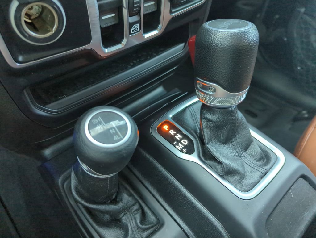 Used 2019 Jeep Wrangler Unlimited Sport S AWD/4WD image 26