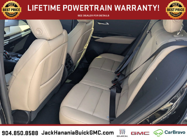 Used 2024 Cadillac XT4 Luxury w/ Cold Weather Package FWD image 14