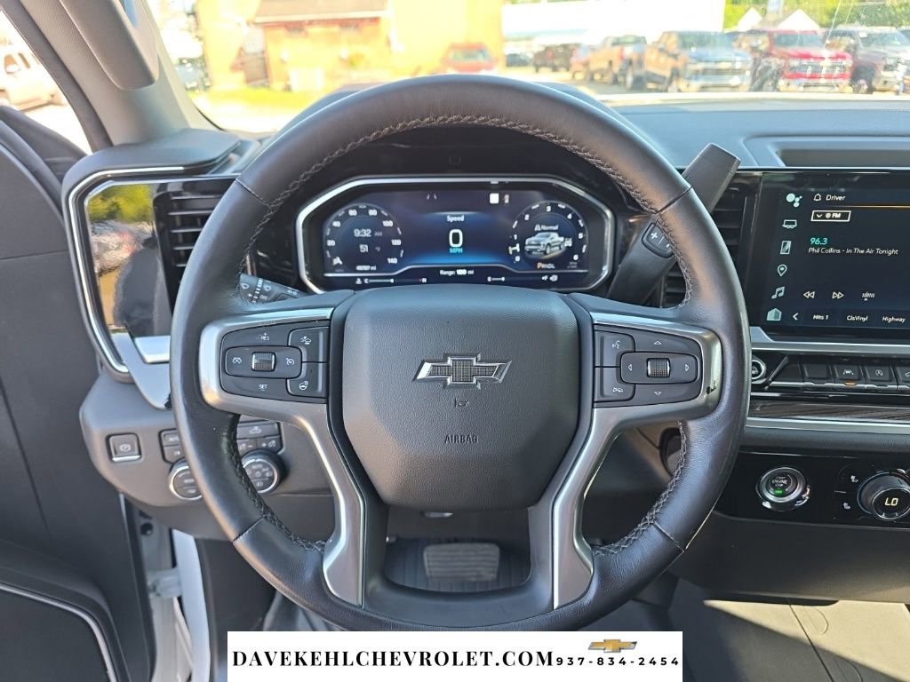Used 2022 Chevrolet Silverado 1500 RST AWD/4WD image 14