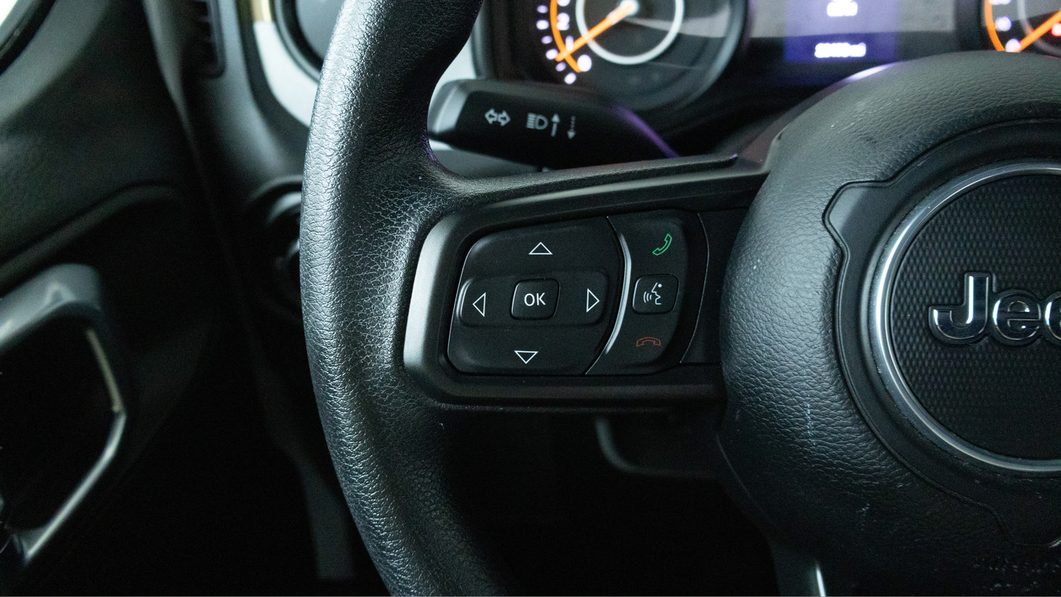 Used 2024 Jeep Wrangler Sport AWD/4WD image 18