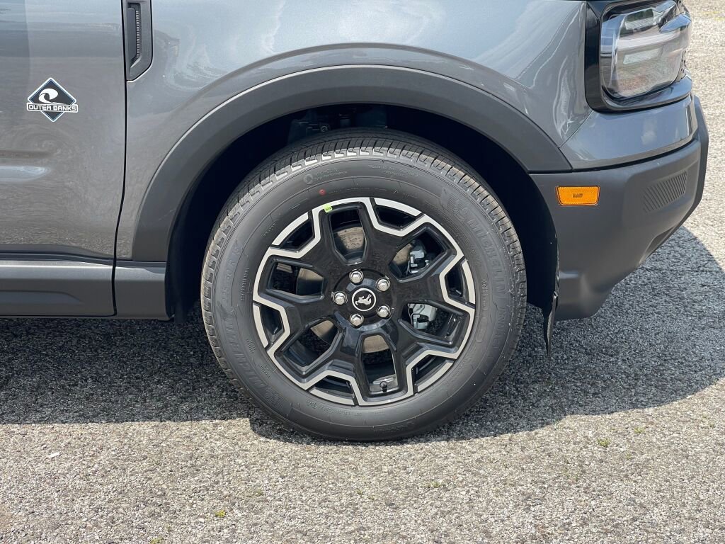 New 2025 Ford Bronco Sport Outer Banks image 17