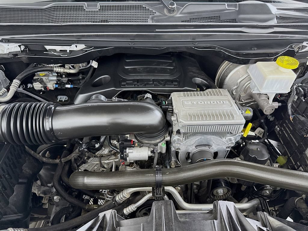 Used 2024 RAM 1500 Laramie AWD/4WD image 28