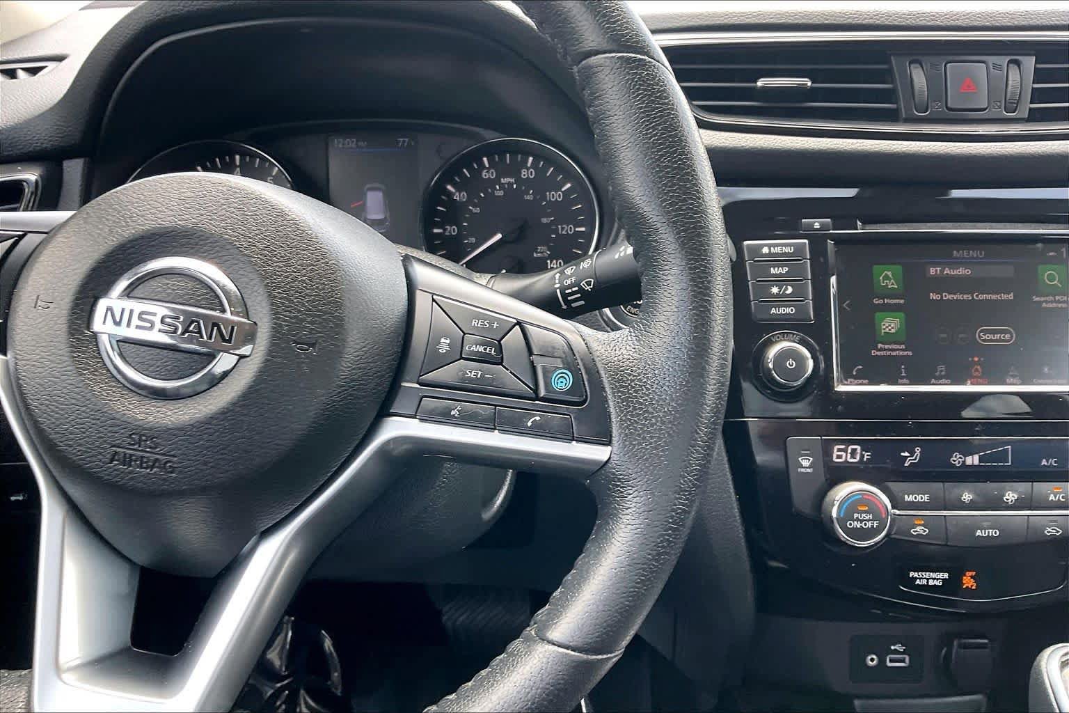 Used 2020 Nissan Rogue SL FWD image 24
