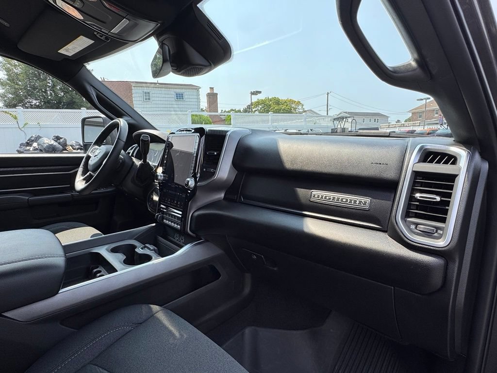 Certified 2025 RAM 2500 Big Horn AWD/4WD image 18