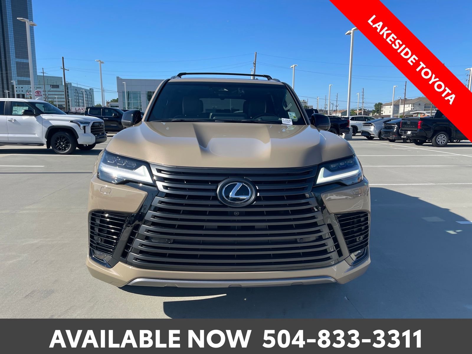 Used 2025 Lexus LX 700h Overtrail AWD/4WD image 8