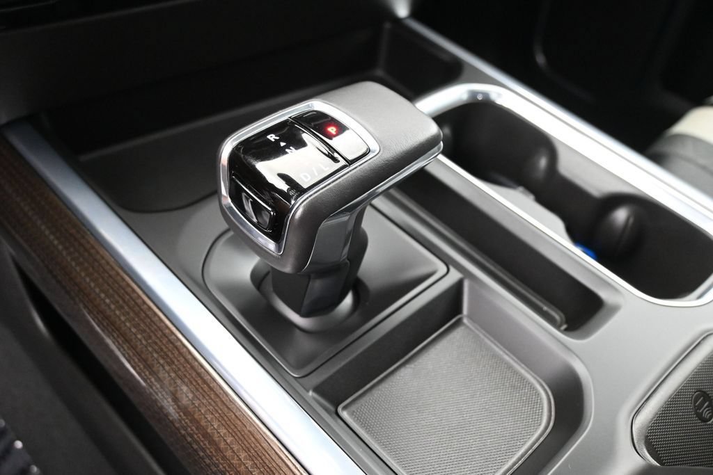 Used 2022 Chevrolet Silverado 1500 RST AWD/4WD image 27