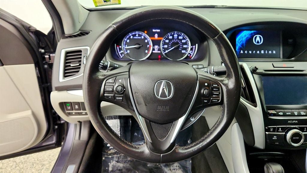 Used 2017 Acura TLX w/ Technology Package FWD image 14