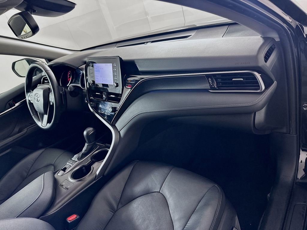 Used 2023 Toyota Camry XSE image 28