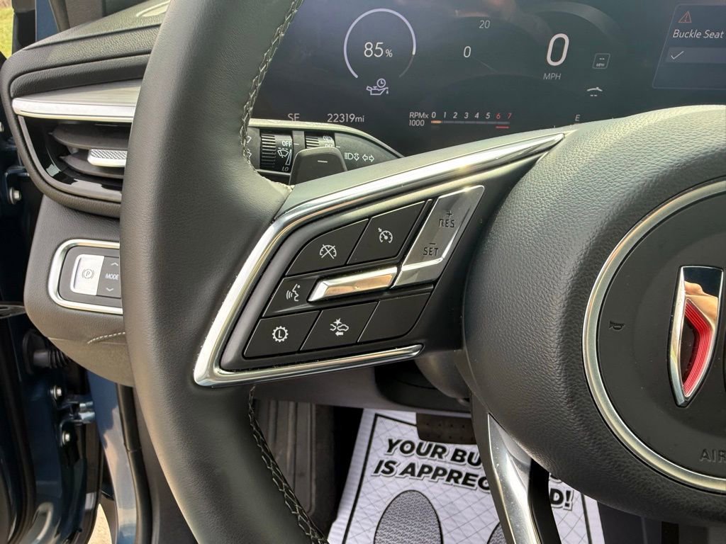 Used 2025 Buick Enclave Preferred w/ LPO, All-Weather Package image 32
