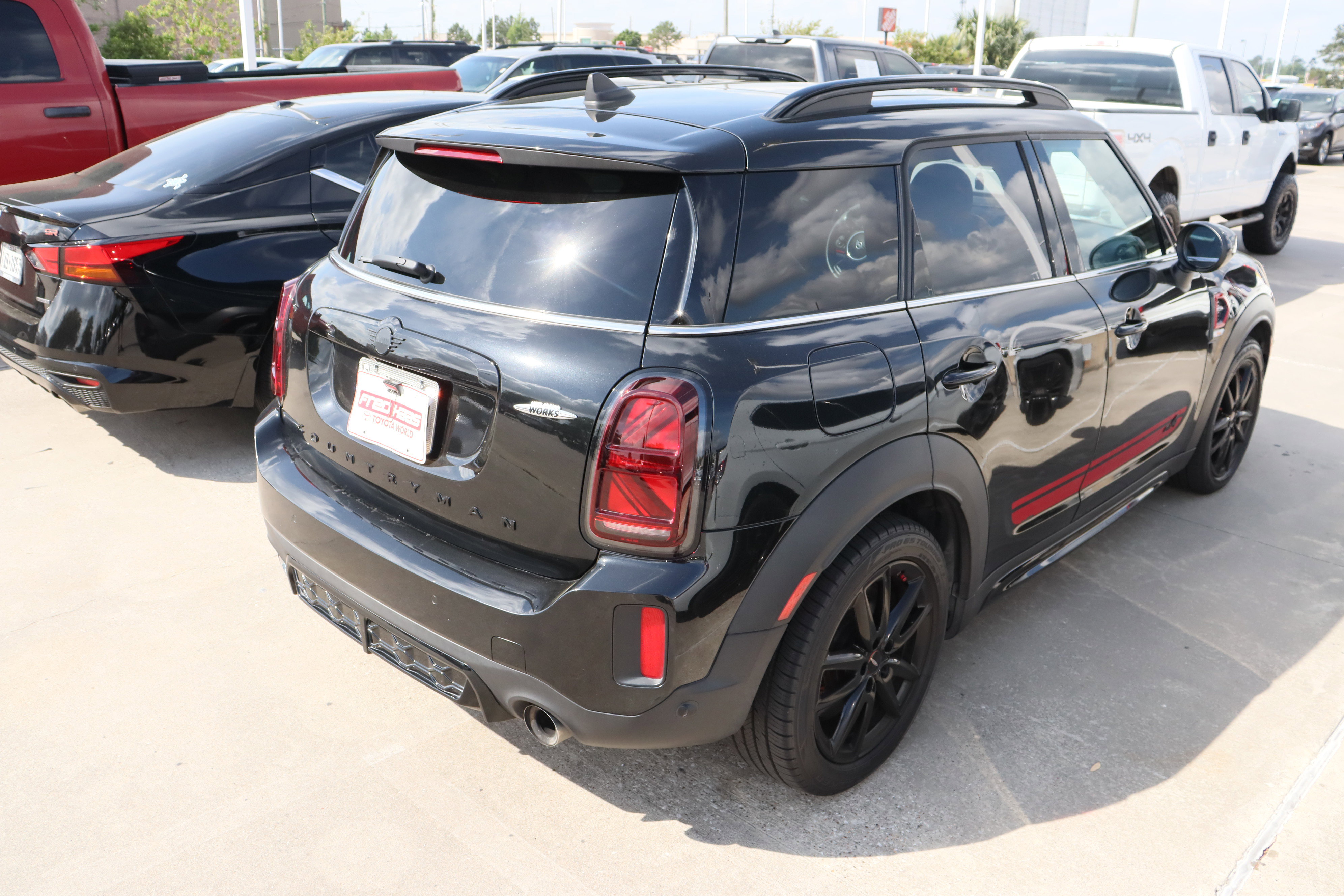 Used 2024 MINI Cooper Countryman John Cooper Works image 11