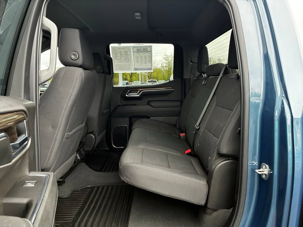 Certified 2024 Chevrolet Silverado 1500 LT AWD/4WD image 22