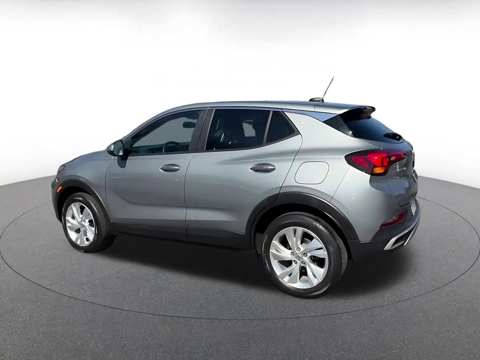 Used 2025 Buick Encore GX Preferred image 10