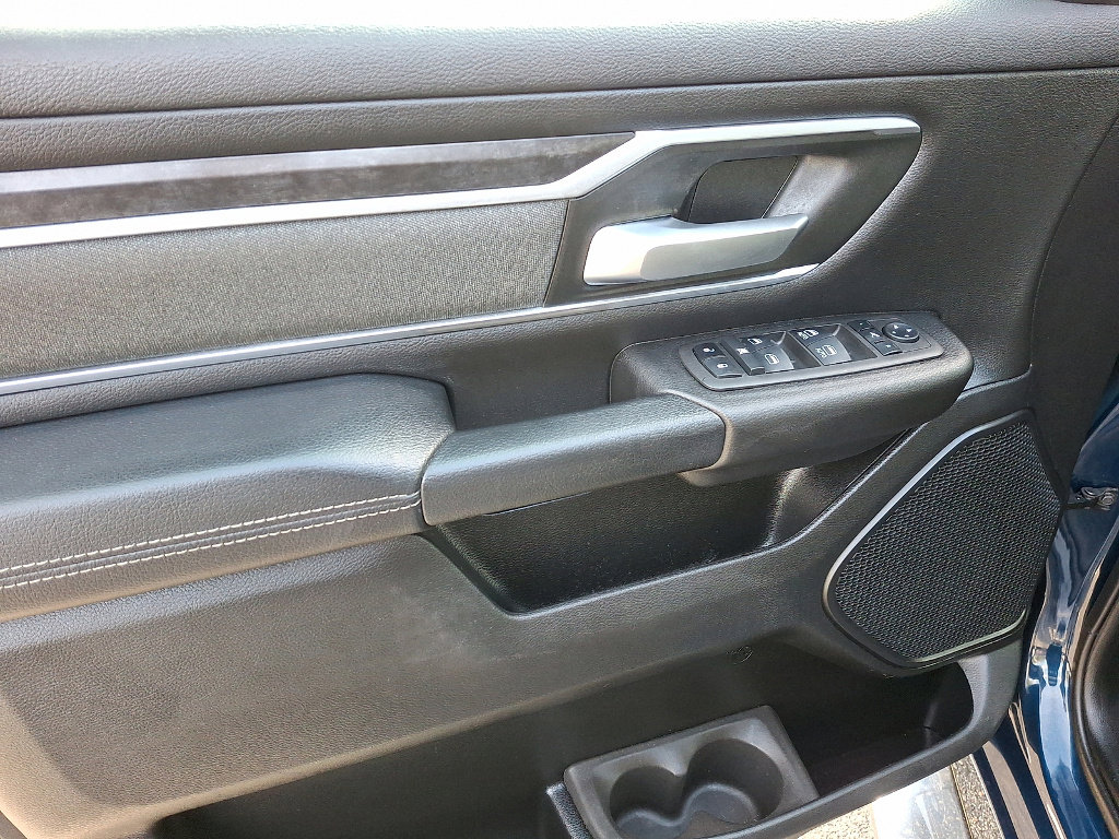 Certified 2022 RAM 1500 Big Horn AWD/4WD image 2