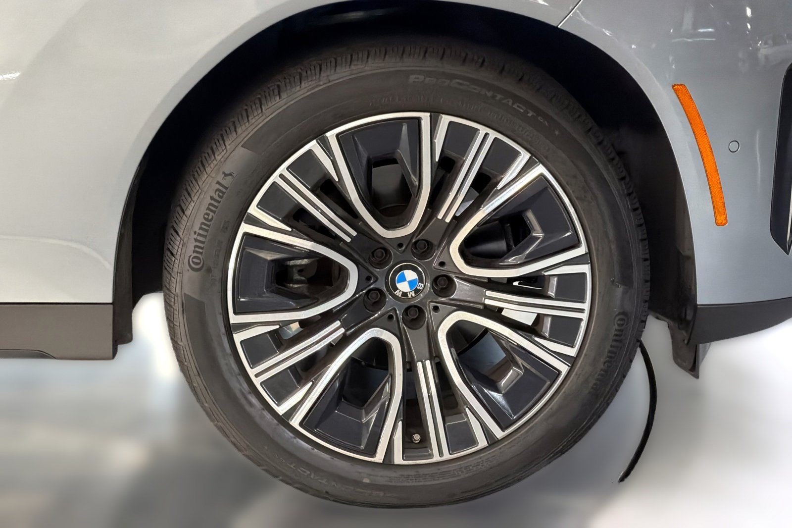 Used 2026 BMW X3 xDrive30i w/ Convenience Package AWD/4WD image 11