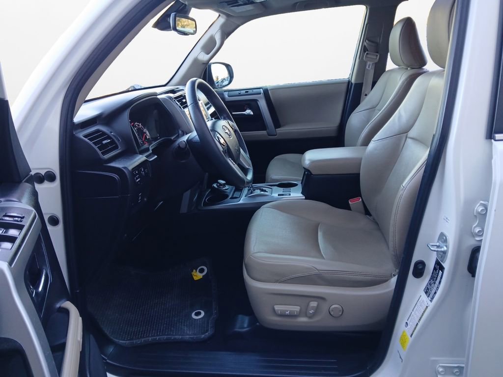 Used 2021 Toyota 4Runner Limited image 19